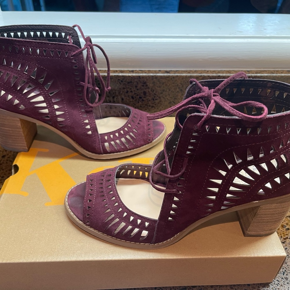 Vince Camuto Burgundy Cutout Lace-Up Heels
